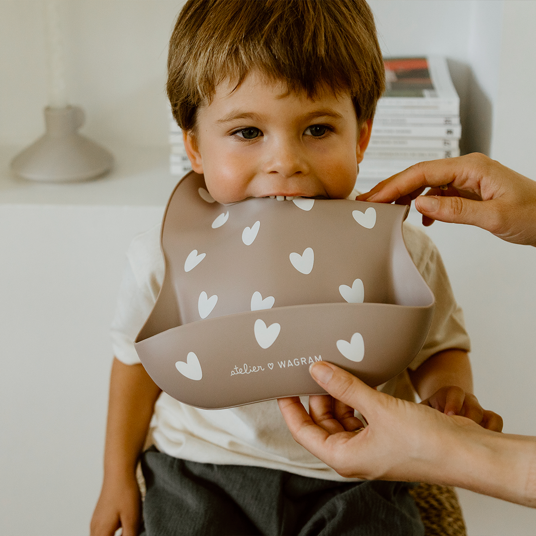 Bavoir en silicone - Mocha